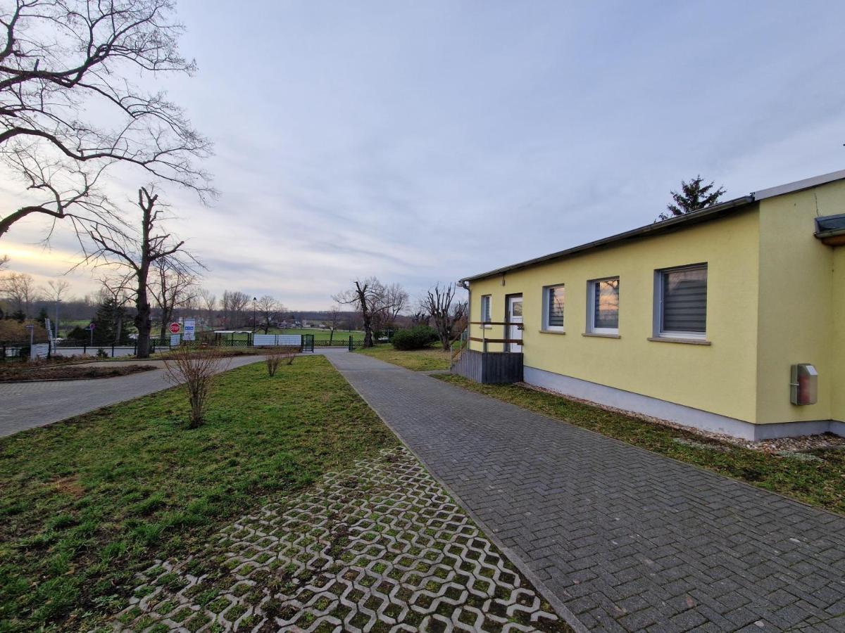 Gaestewohnung Heinrich Heine Schule Bad Dürrenberg Exteriér fotografie